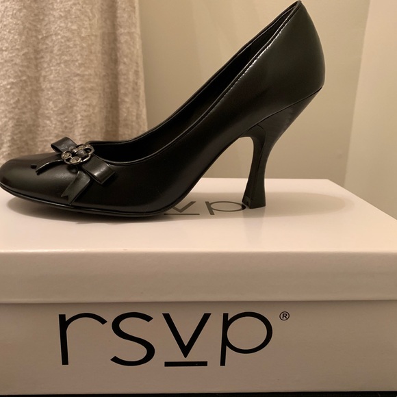 NIB RSVP Round Toe Rhinestone Jewel Bow Pumps - Picture 1 of 3